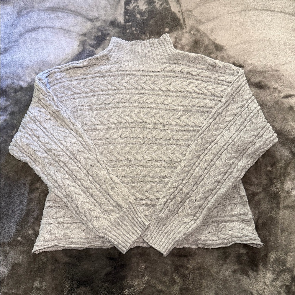 Staccato sweater